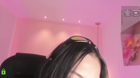 Snapshot of ashlie_dixon1 chatting on 10.12.25 Ashlie  online show from 10.12.25