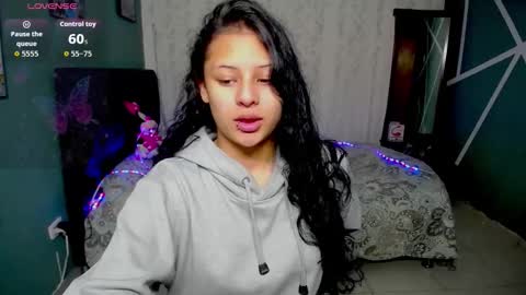 Ashly online show from 10.18.25