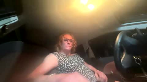 Snapshot of ashmomo chatting on 09.12.25 ashmomo online show from 09.12.25