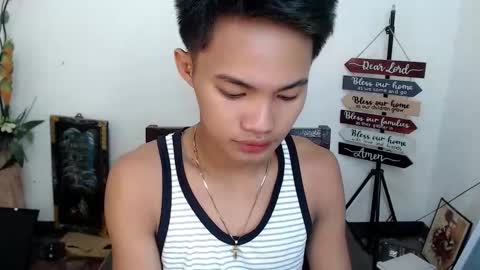 asian_lover05 online show from 10.28.25