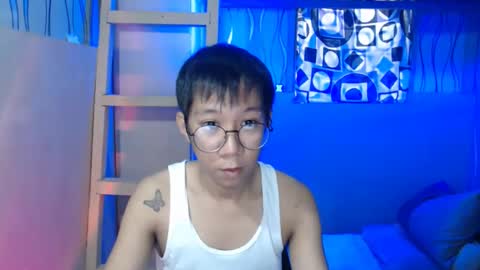 Snapshot of asian_seanbrownxxx chatting on 10.26.25 asian_seanbrownxxx online show from 10.26.25