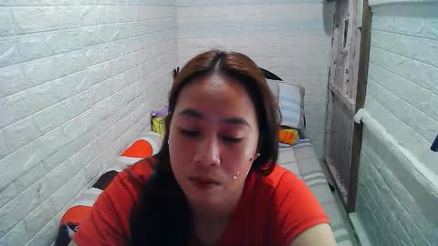 Snapshot of asian_sexydimples chatting on 09.11.25 Trixie online show from 09.11.25