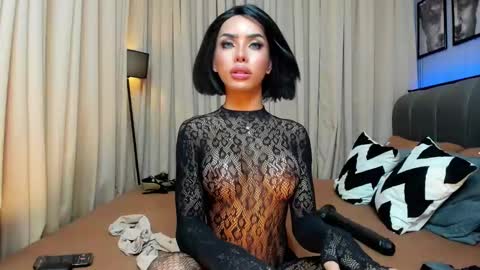 asianhugecockcindy online show from 12.21.24