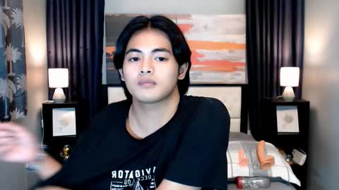 Snapshot of asianverstwink chatting on 11.29.25 asianverstwink online show from 11.29.25