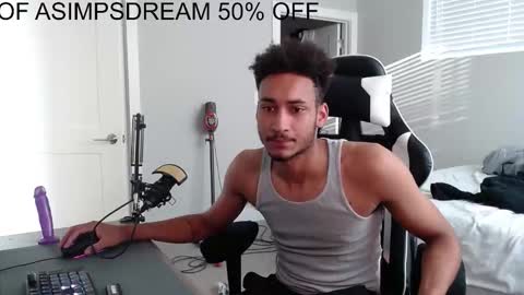 Snapshot of asimpsdream chatting on 10.14.25 asimpsdream online show from 10.14.25