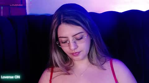 Snapshot of aspenruss chatting on 10.11.25 online show from 10.11.25