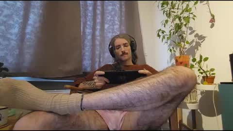 Snapshot of aspensilver chatting on 11.16.25 aspensilver online show from 11.16.25