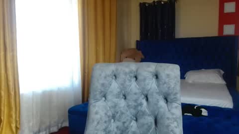 Snapshot of assey_ chatting on 12.28.24 assey online show from 12.28.24