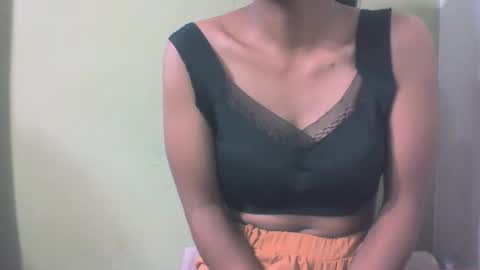 Snapshot of asterina01 chatting on 11.15.25 asterina01 online show from 11.15.25