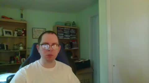 Snapshot of astg94 chatting on 09.25.25 Andrew or Smiley Read the message in bold above the bio design for info on the situation. online show from 09.25.25