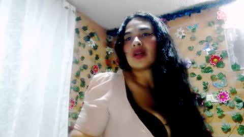 Snapshot of astrid_hauser66 chatting on 09.22.25 astrid_hauser66 online show from 09.22.25