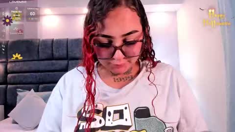 Atennea Diiossa online show from 10.23.25