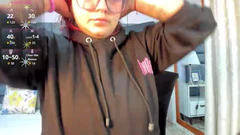 Atennea Diiossa online show from 11.18.25