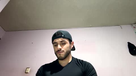 Snapshot of athlete_boy22 chatting on 10.22.25 Atlas online show from 10.22.25