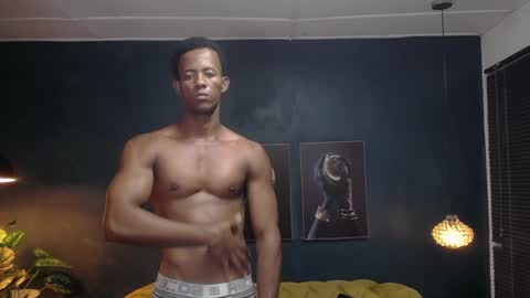 Snapshot of athleticbig_cock chatting on 02.19.25 ATHLETIC COCK online show from 02.19.25