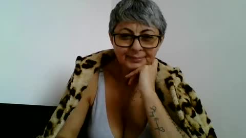 Snapshot of atikaarea chatting on 12.02.24 atikaarea online show from 12.02.24