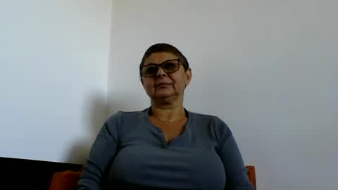 Snapshot of atikaarea chatting on 10.05.25 atikaarea online show from 10.05.25