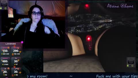 Snapshot of atrena chatting on 11.07.25 Atrena online show from 11.07.25