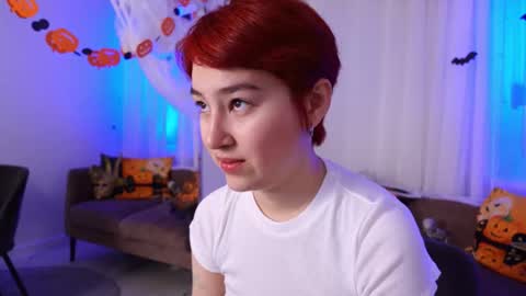 Snapshot of audreyalright chatting on 10.17.25 Audrey online show from 10.17.25