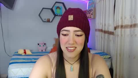 Snapshot of aurora_shy_ chatting on 01.10.25 Aurora  online show from 01.10.25
