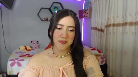 Snapshot of aurora_shy_ chatting on 01.18.25 Aurora  online show from 01.18.25