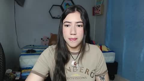 Snapshot of aurora_shy_ chatting on 10.26.25 Aurora  online show from 10.26.25