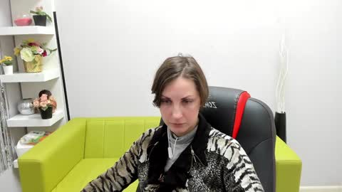 Snapshot of aurorascript chatting on 12.21.24 Aurora online show from 12.21.24