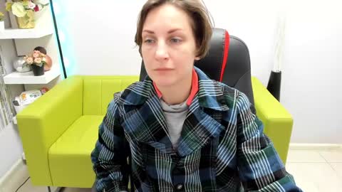 Snapshot of aurorascript chatting on 12.27.24 Aurora online show from 12.27.24