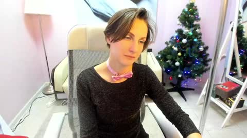 Snapshot of aurorascript chatting on 01.01.25 Aurora online show from 01.01.25