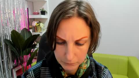 Snapshot of aurorascript chatting on 01.29.25 Aurora online show from 01.29.25