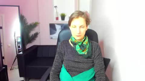 Snapshot of aurorascript chatting on 02.23.25 Aurora online show from 02.23.25