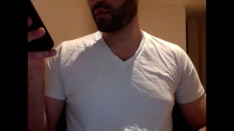 Snapshot of aussie099 chatting on 01.19.25 aussie099 online show from 01.19.25