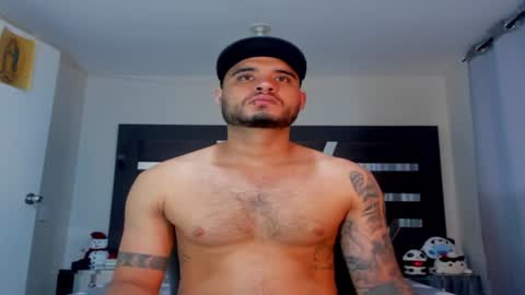 Snapshot of austintorres_ chatting on 01.07.25 AustinTorres online show from 01.07.25