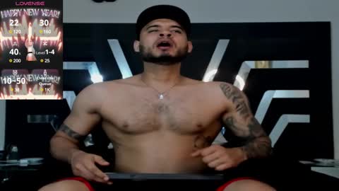 Snapshot of austintorres_ chatting on 03.04.25 AustinTorres online show from 03.04.25