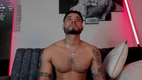 Snapshot of austintorres_ chatting on 09.13.25 AustinTorres online show from 09.13.25