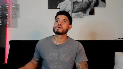 Snapshot of austintorres_ chatting on 09.23.25 AustinTorres online show from 09.23.25