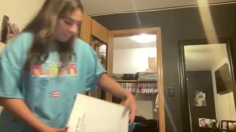 Snapshot of avamonroexo chatting on 12.27.24 Ava Monroe online show from 12.27.24