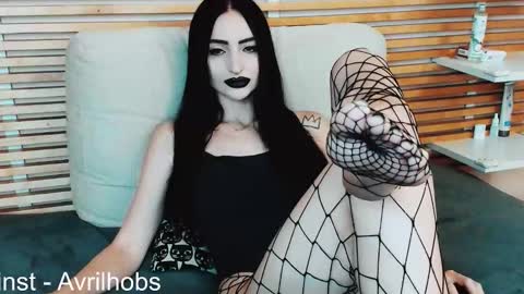Snapshot of avrilhobs chatting on 11.07.25 Avril online show from 11.07.25