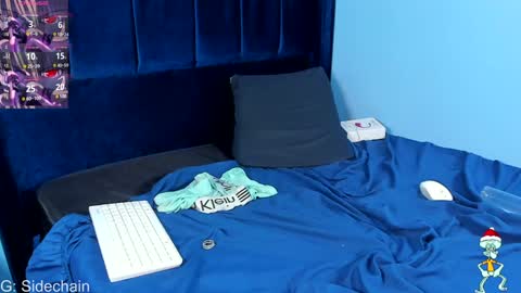 Snapshot of axel_cifer chatting on 12.12.24 Axel cifer online show from 12.12.24