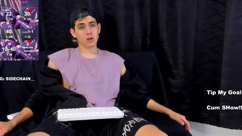 Snapshot of axel_cifer chatting on 03.10.25 Axel cifer online show from 03.10.25