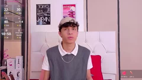 Snapshot of axel_evanss chatting on 11.08.25 Axel Evanss online show from 11.08.25