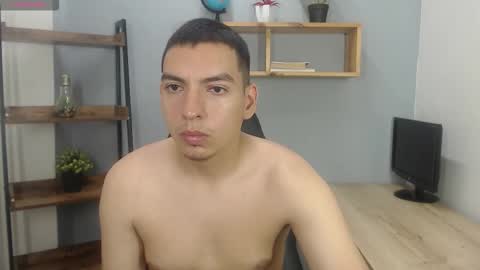 axel_stones_ online show from 11.09.25