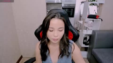 Aya Moon online show from 10.07.25