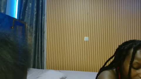 Snapshot of ayanah_ chatting on 12.04.25 Ayanah online show from 12.04.25