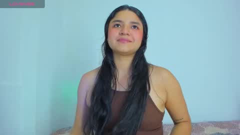 Snapshot of ayheleen_sexygirl3 chatting on 12.30.24 Mariana online show from 12.30.24