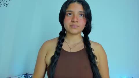 Snapshot of ayheleen_sexygirl3 chatting on 02.24.25 Mariana online show from 02.24.25