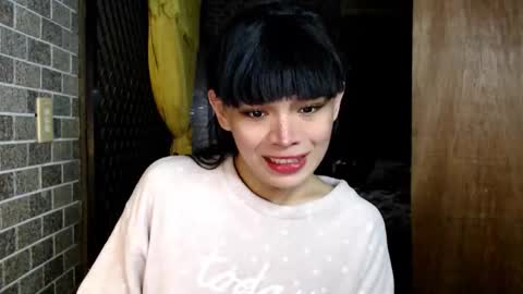 aymkyline online show from 10.13.25