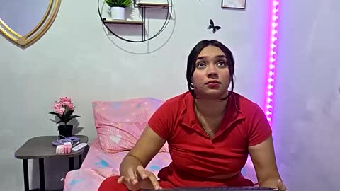 Snapshot of aymy2025 chatting on 11.24.25 Aymy online show from 11.24.25