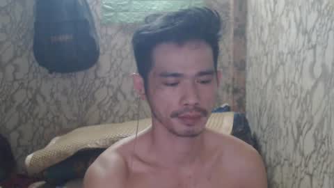 Snapshot of azn_philip chatting on 01.10.25 Philip online show from 01.10.25