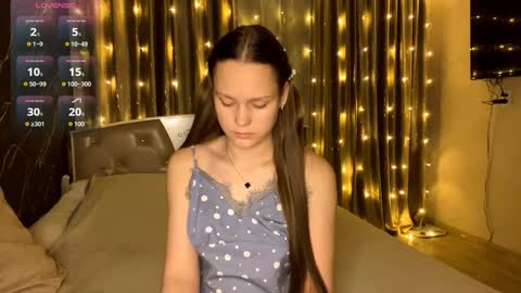 Anny Simpson online show from 12.04.25